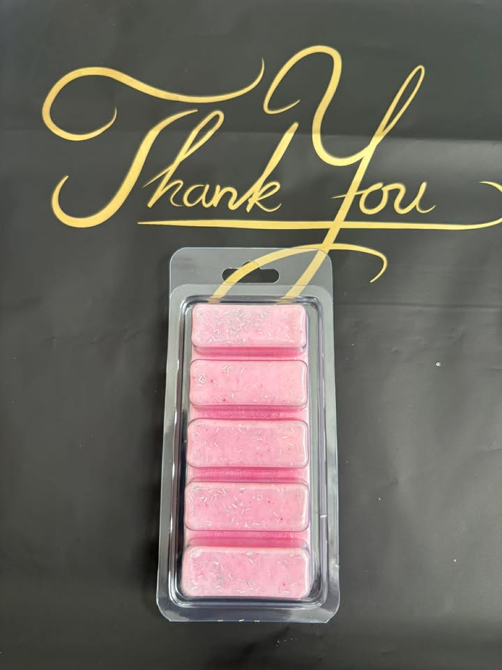 Strawberry Bon Bon Wax Melts – Strong Scented 5 Cell Snap Bar | Sweet Candy Home Fragrance UK