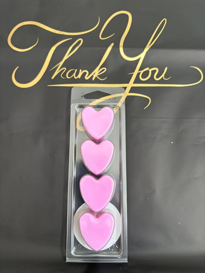 Sweater Weather Wax Melts – Strong Scented 4 Heart Clamshell | Cosy Fresh Autumn Home Fragrance UK